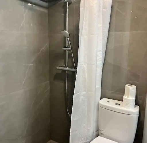 New Loft Near The Sea Location 公寓